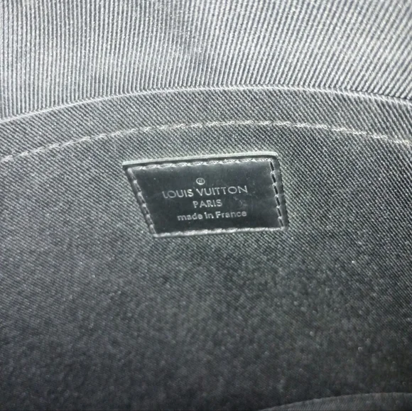 LOUIS VUITTON Monogram Eclipses Pochette Discovery Clutch Bag Brown M62291 - Picture 9 of 13